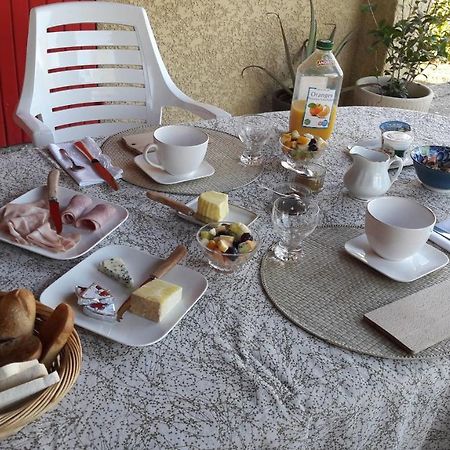 La Demeure D'Helice Bed & Breakfast Langlade Bagian luar foto